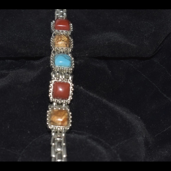 Stone bracelet - Picture 3 of 5